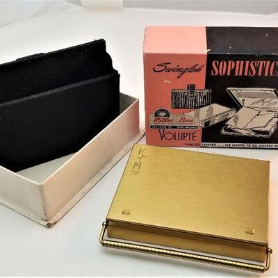 Lot #67  Great Vintage Krewe Favor - K of M (Momus) 1952 Never used Volupte compact/carry all