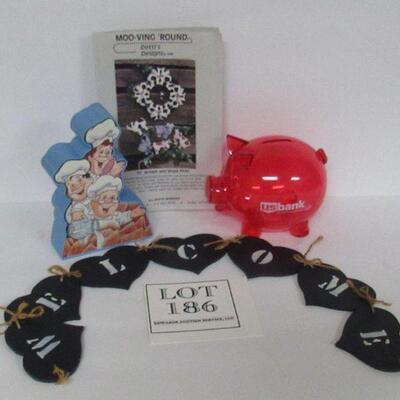US Bank Piggy Bank, General Mills Cereal Bank, Moo Cao Craft Patterns, Welcome Craft Sign