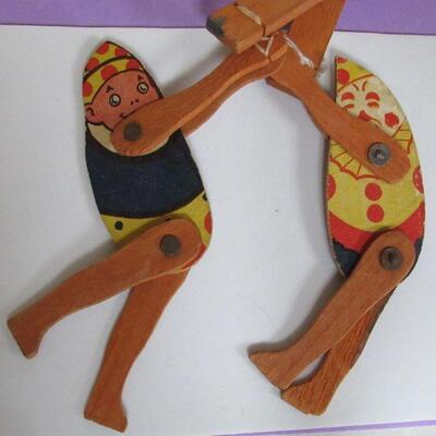 Fun Antique Wood Puppet Toy Riveted Chubby Kids Swing 