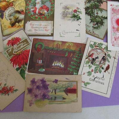 18 Vintage Holiday Post Cards