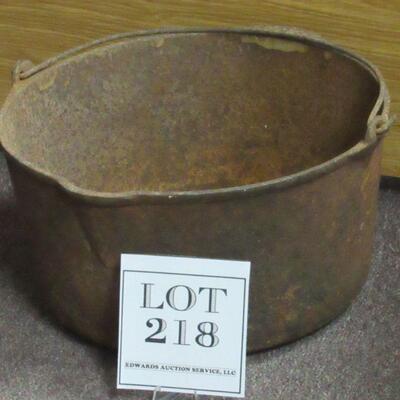 Very Heavy Rusty Old Cast Iron Pot