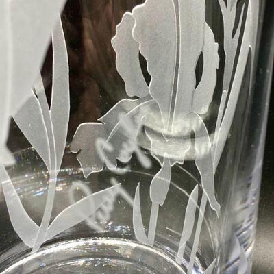 Signed PERRY COYLE Iris flower Vase Etched Cut Glass 19