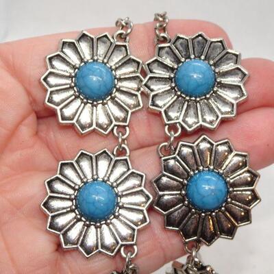 Silver Tone Faux Turquoise Flower Discs, Southwest Necklace 