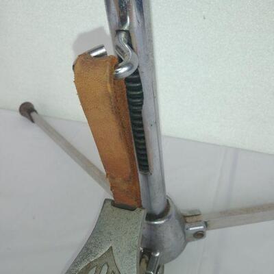 Vintage Leedy hi-hat pedal