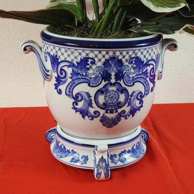 Blue & White flower pot