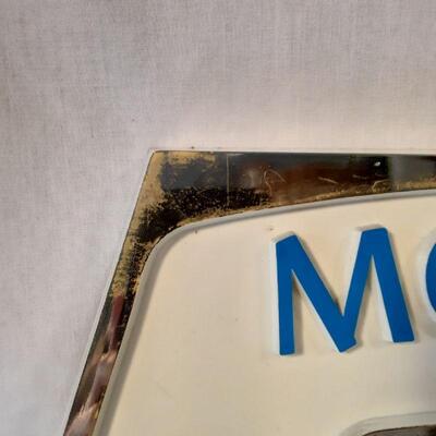 Molson Golden bar sign