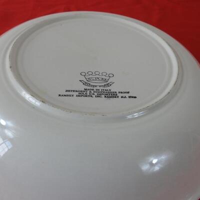 Serving bowl