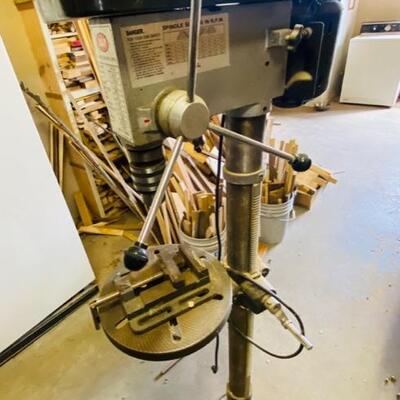 1995 K&F 16 Speed Floor Drill Press, Model KF-13F