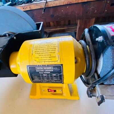 Central Machinery Wet/Dry Grinder