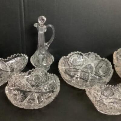 2174 Six Pieces of Vintage Cut Crystal