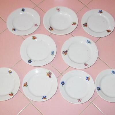 Lot 134 Set Children's Dishes Ceramic with Flowers 14 pcs Plates Platters Gravy
