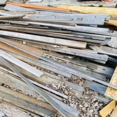 Misc Lot of Wood: 2x4, Plywood, and More Lot #37