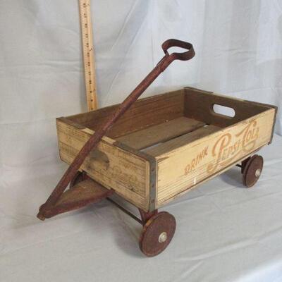 Lot 3 - Pepsi Soda Wood Crate Wagon LOCAL PICK UP ONLY