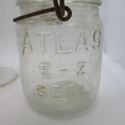 Lot 20 - (2) Atlas E-Z Seal Lightning Jars