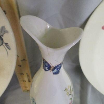Lot 85 - Collection of Ceramic Pieces