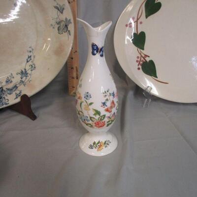 Lot 85 - Collection of Ceramic Pieces