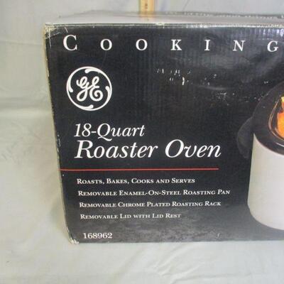 Lot 89 - GE 18 Quarter Roaster Oven New LOCAL PICK UP ONLY