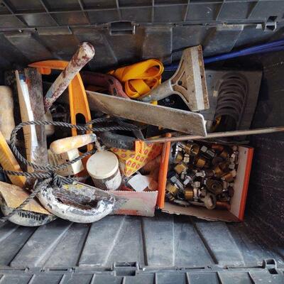 LOT 52 - Grouting tools, mixing tool, trowels, clamp, paper hanger, scraper, ratchet strap, etc. as shown