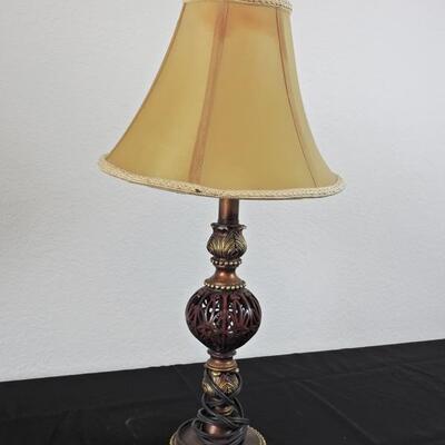 Table lamp