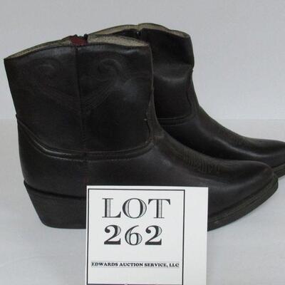 Mens Boots 10.5, Guide Gear Oil Resistant Leather Upper