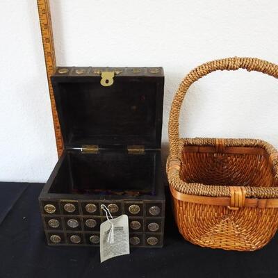 Basket & boxes 