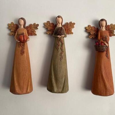 Three Beautiful Thanksgiving Angels - About 10