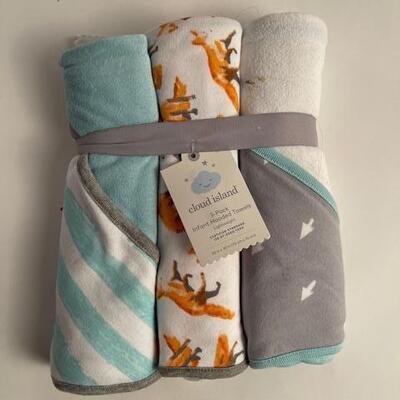 Cloud Pack Infant Hooded Towel Three Pack Fox, Arrows, Stripes 