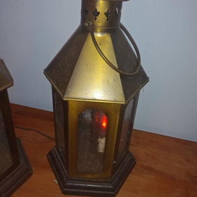 Vintage Brass Lantern Duo Table lamps