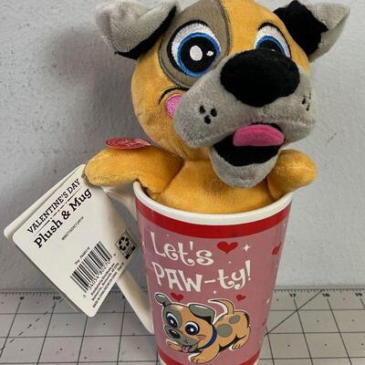 #17 Valentines Plush Mug and Toy 