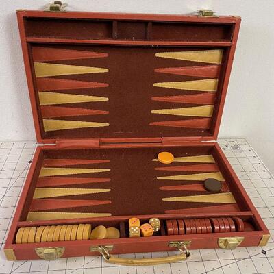 #135 Backgammon Set 
