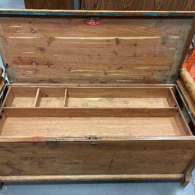 #181 Solid Cedarwood Chest has Tray. 