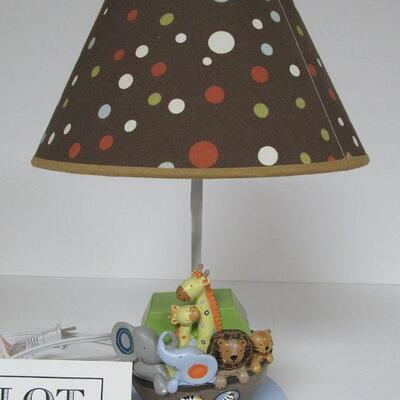 Adorable Noah's Ark Lamp