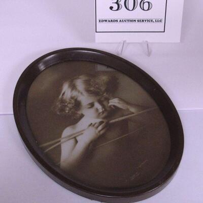 Vintage Angel Oval Picture