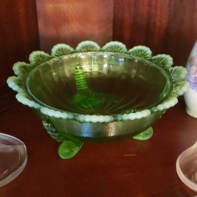 Green Glass Bowl Lot