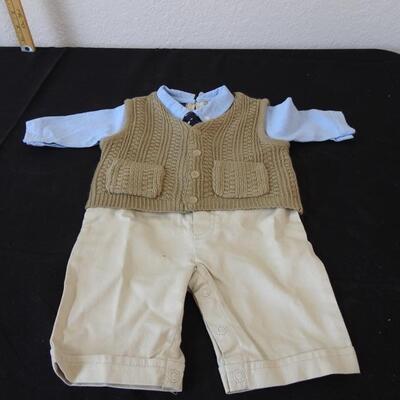 Baby clothes
