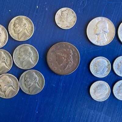 14 piece Vintage US Coin Collection with 1837 Large Cent, 1939 Mercury Dime and 1964 AU Quarters and Dimes 