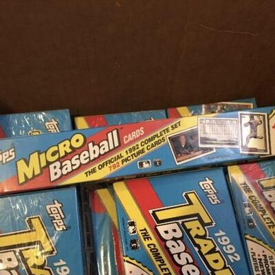 TOPPS 1992 Lot of 12 Complete Sets Unopened Baseball Cards