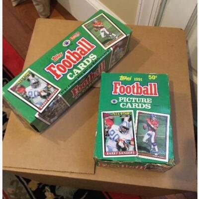 TOPPS 1992 Lot of 2 Complete Sets Unopened Football Cards
