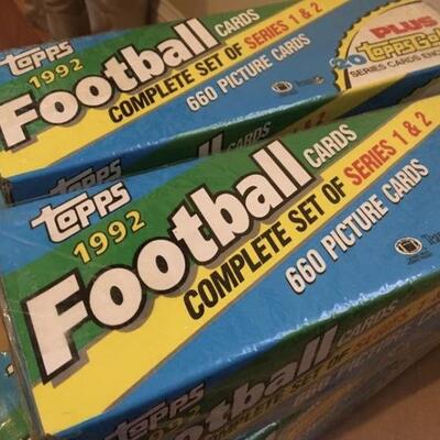 TOPPS 1992 Lot of 4 Complete Football Series 1 & 2 Sets Unopened 2500+ Football Cards
