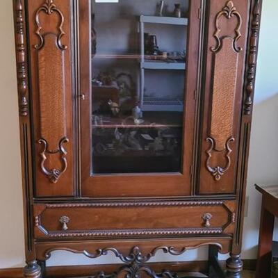 Lot B2: Antique Glass Front Curio Cabinet 