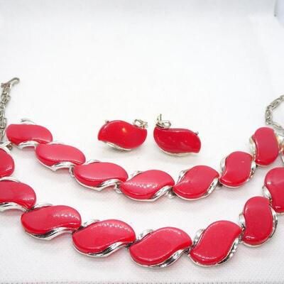 LISNER - 4 Piece Ruby Red Thermo Plastic Necklace, Bracelet, Clip Earrings - Reserve 