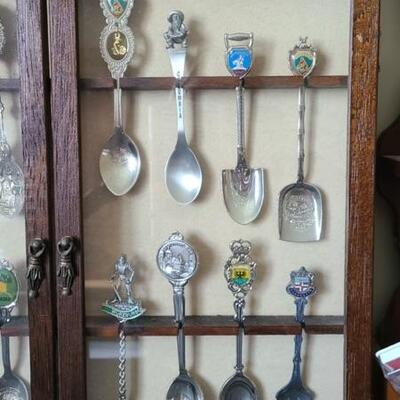 Lot 157: Vintage Collectible Spoons 