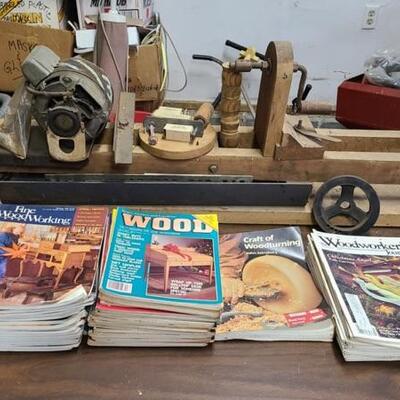 Lot 2G: Wood Lathe & Wood Working Magazines. 