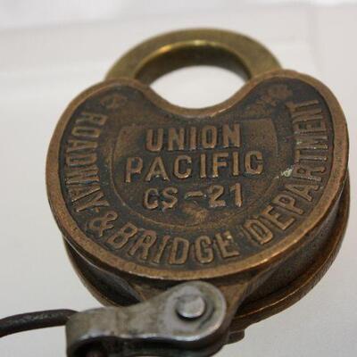 Antique, obsolete Railroad padlocks & keys