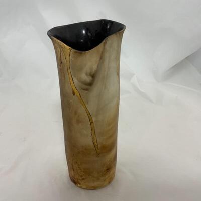 -16- Artist Signed | Sculpted Fave Vase | Lund 1990