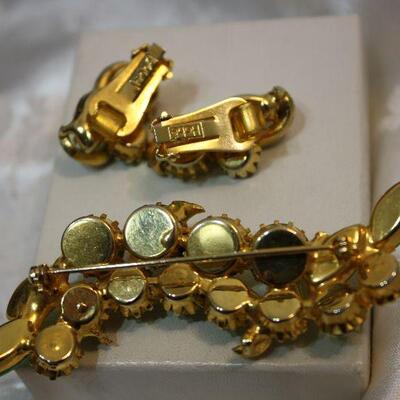Vintage Hobe green & yellow rhinestone brooch & earring set