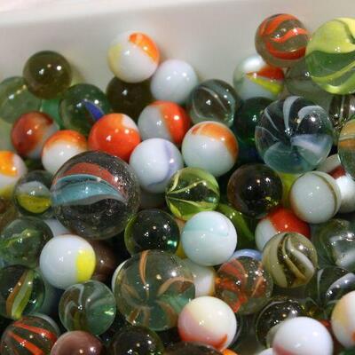 Mixed vintage lot marbles 