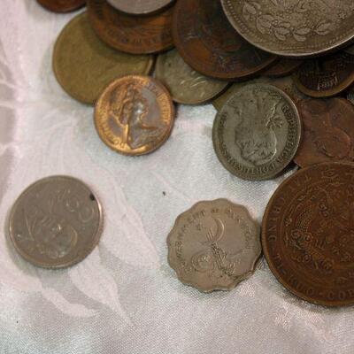 Lot 2 mixed vintage foreign coins 