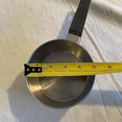 Assorted cookware