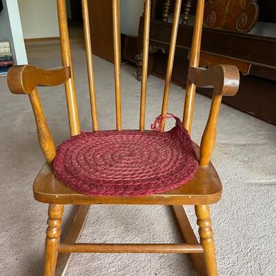 Kids rocking chair